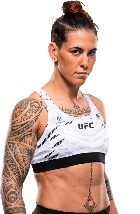 Nora Cornolle athlete